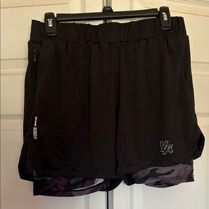 Men’s YoungLA Mesh Athletic Shorts - Black/Red Camo Liner - Size L - 4’ inseam